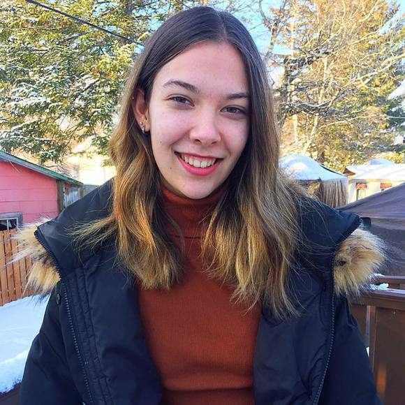 Meet your Posher, Mégane - Picture 1 of 1